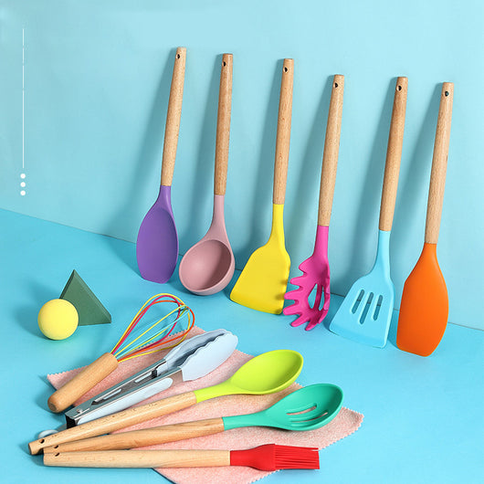 Set de 12 Piezas Cucharas y Palas de Cocina con Mango de Madera - Image 12