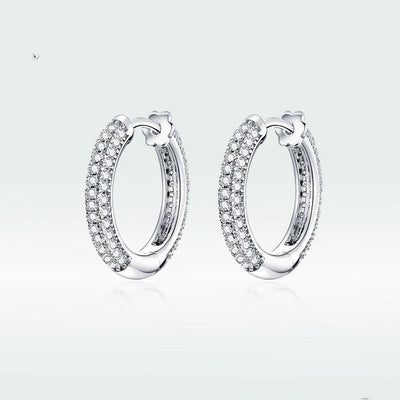 Aretes de Plata Esterlina con Circonita Cúbica - Diseño Clásico Circular S925
