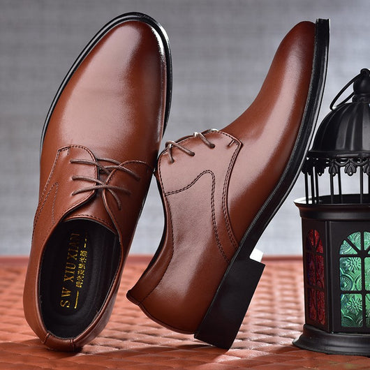 Zapatos de Vestir Negros con Punta Afilada para Hombre - Image 4