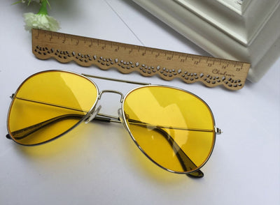 Gafas de Sol Metal Efecto Océano con Lentes Amarillas y Visión Nocturna - Image 5