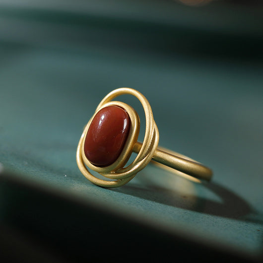 Anillo de Ágata Roja Natural Chapado en Oro - Diseño Geométrico Retro en Plata 925