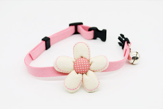 Collar para Gato y Perro Pequeño con Flores Frescas y Campanilla - Image 2