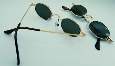 Minimarco Hexagonal con Gafas de Sol Decorativas - Image 5