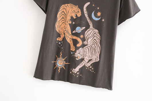 Playera Estilo Europeo Mujer Verano - Diseño Tigre Sol y Luna - Image 9