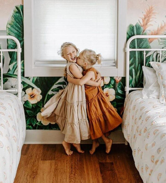Vestido Princesa Niña Lino Plisado con Encaje - Colección Verano Europeo