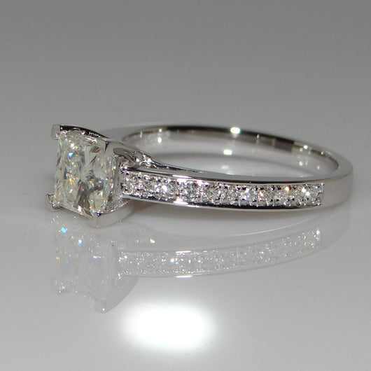 Anillo de Moissanita con Seis Garras para Mujer - Image 10