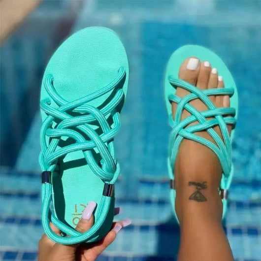 Sandalias Cruzadas Asiáticas Cómodas y Versátiles - Image 5