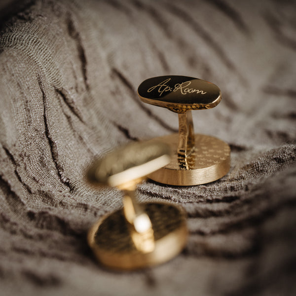Camisa Business Casual para Hombre con Detalles en Oro Francés