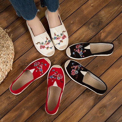 Zapatos Retro Bordados para Mujer - Cómodos y Transpirables - Image 2