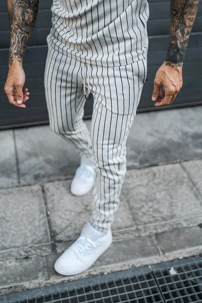 Conjunto Deportivo de Dos Piezas con Rayas para Correr - Image 6