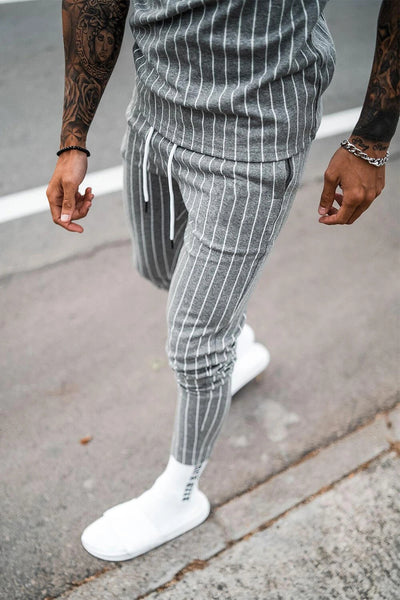Conjunto Deportivo de Dos Piezas con Rayas para Correr - Image 7