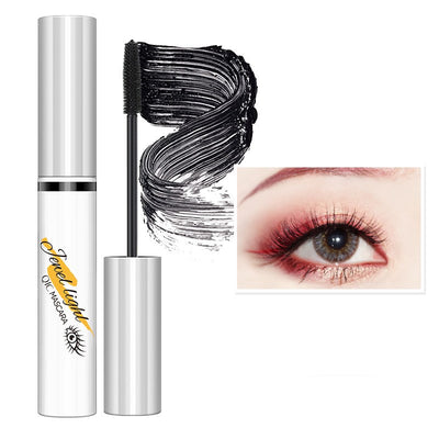 Delineador de Ojos Líquido Waterproof Larga Duración - Image 7