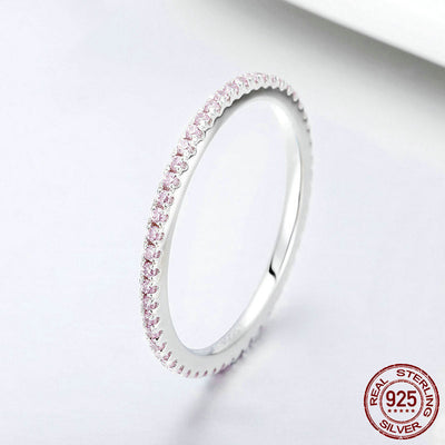 Anillo de Plata 925 Chapado en Platino con Diseño de Filas Finas para Mujer