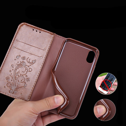 Funda Protectora iPhone 12 e iPhone 11 con Acabado Grabado en Relieve Oleoso - Image 18