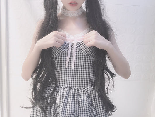 Vestido Niña Cuadros con Lazos y Volantes de Encaje - Estilo Romántico - Image 8