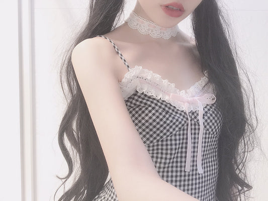 Vestido Niña Cuadros con Lazos y Volantes de Encaje - Estilo Romántico