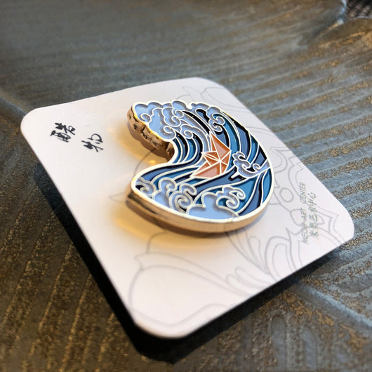 Broche Metálico Azul Delicado - Decoración Creativa con Diseño Elegante