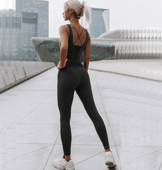 Traje de Yoga Aéreo sin Mangas con Espalda Deportiva Transpirable - Image 7