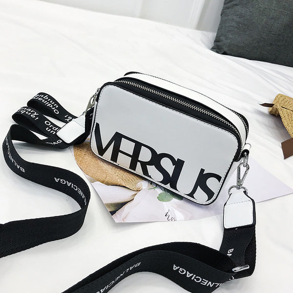 Bolso Cuadrado Coreano de Hombro - Diseño Minimalista y Versátil