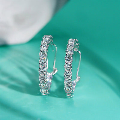 Aretes de Diamante Incrustado en Acero de Alto Carbono con Destello Brillante - Image 7