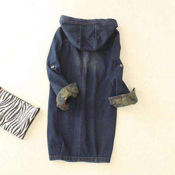 Chamarra Vaquera Camuflada con Capucha para Mujer