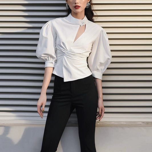Blusa Blanca con Mangas Farol Asimétrica - Versátil para Cualquier Ocasión - Image 2