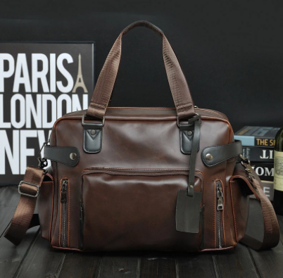 Bolsa de Cuero Crazy Horse para Hombre - Mochila Crossbody de Gran Capacidad para Viajes