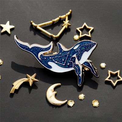 Broche de Esmalte Orca Constelación Capricornio - Regalo Zodiacal Premium - Image 5