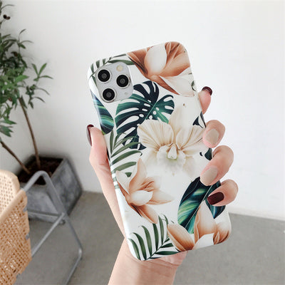 Funda iPhone Floral de Silicona Suave Compatible con Apple - Image 7
