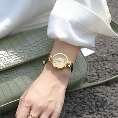 Reloj Elegante de Estudiante con Diseño Minimalista y Esfera Pequeña - Image 3