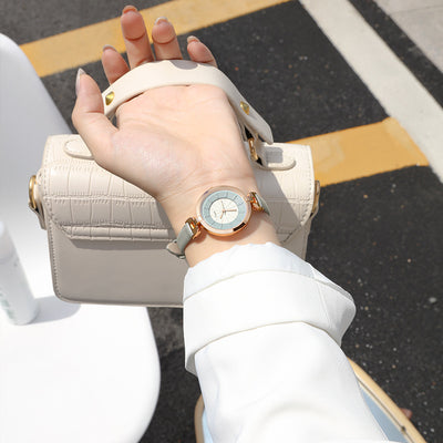Reloj Elegante de Estudiante con Diseño Minimalista y Esfera Pequeña - Image 6