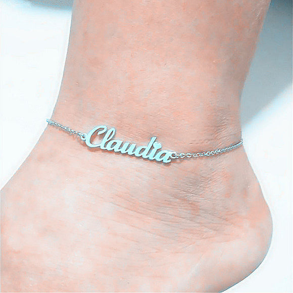 Collar Personalizado con Nombre - Joya Grabada Elegante