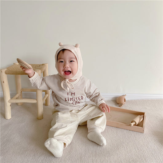 Conjunto Infantil Coreano Primavera - Playera a Rayas con Parches y Pantalón Casual - Image 11