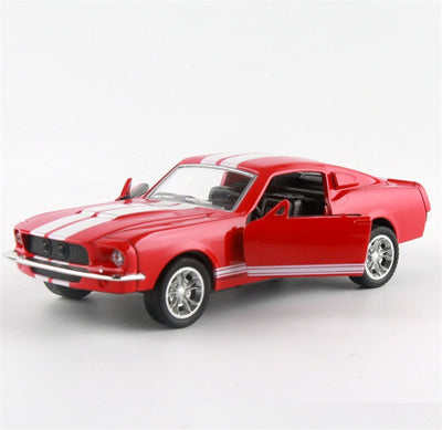 Réplica de Mustang en Aleación - Modelo de Auto Coleccionable con Mecanismo de Retroceso - Image 3
