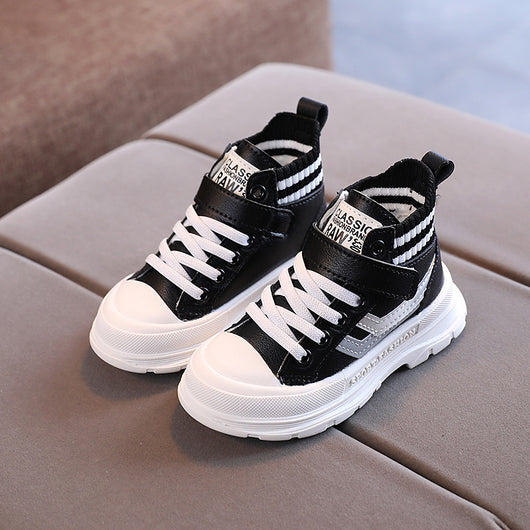 Botas Martin Infantiles Versátiles para Niñas - Corte Medio