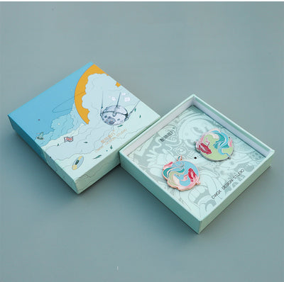 Broche de Pareja Estilo Koi Esmaltado - Diseño Oriental Elegante - Image 3
