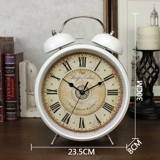 Reloj Despertador Retro de 8 Pulgadas con Números Romanos y Campana Metálica - Image 5