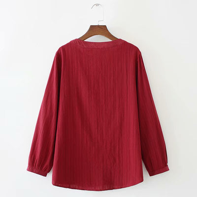 Blusa Larga Escotada para Tallas Grandes - Abotonada Clásica para Otoño - Image 9