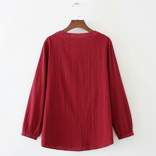 Blusa Larga Escotada para Tallas Grandes - Abotonada Clásica para Otoño - Image 9