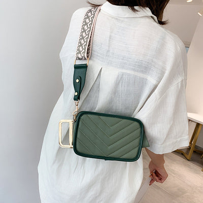Bolso Bandolera Mujer Estilo Moderno con Correa Ancha Ajustable - Image 10