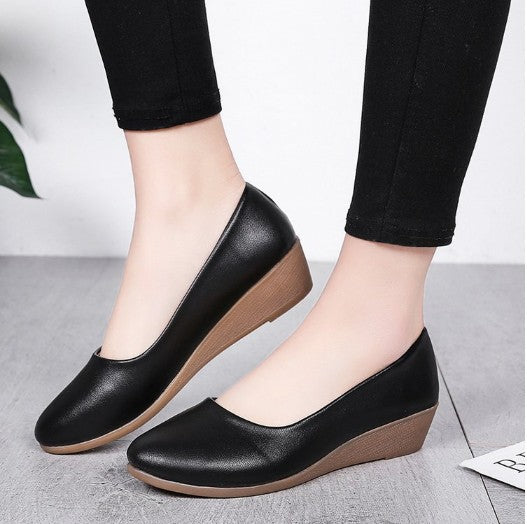 Zapatos Cómodos de Tacón Medio para Madres Profesionales - Image 2
