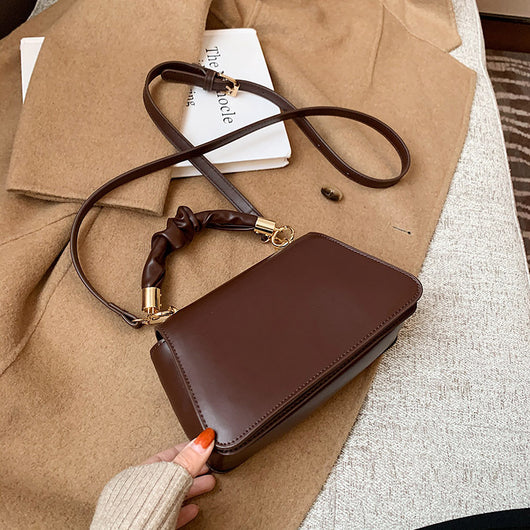 Bolsa Mensajera Cuadrada Pequeña para Mujer - Estilo Texturizado Elegante - Image 6