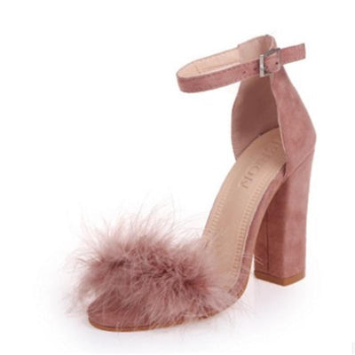 Sandalias de Tacón Grueso con Hebilla de Seguridad y Detalles Peludos - Image 4