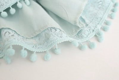 Vestido Princesa Hueco con Mangas Volantes de Encaje - Image 10