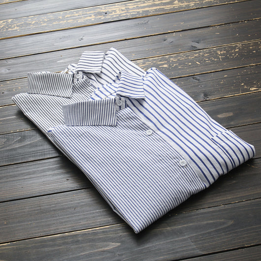 Blusa de Algodón con Bajo Irregular y Rayas Literarias - Image 10