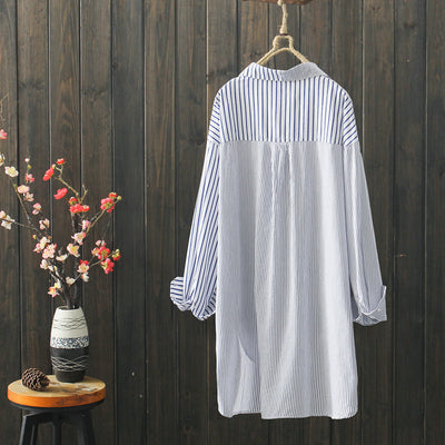 Blusa de Algodón con Bajo Irregular y Rayas Literarias - Image 3