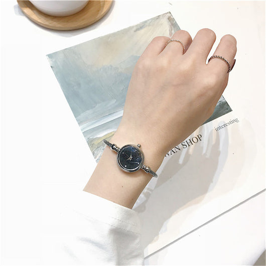 Reloj de Pulsera Retro Literario con Esfera Pequeña de Temperamento Elegante - Image 3