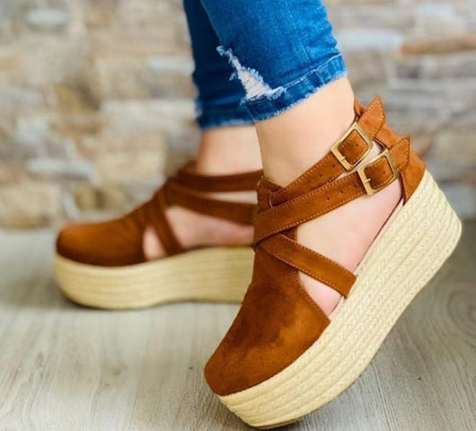 Sandalias Cómodas con Cuña Baja y Punta Redonda para Mujer - Image 2