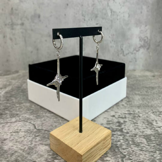 Aretes Diamante Estrella de Cuatro Puntas para Mujer - Image 3