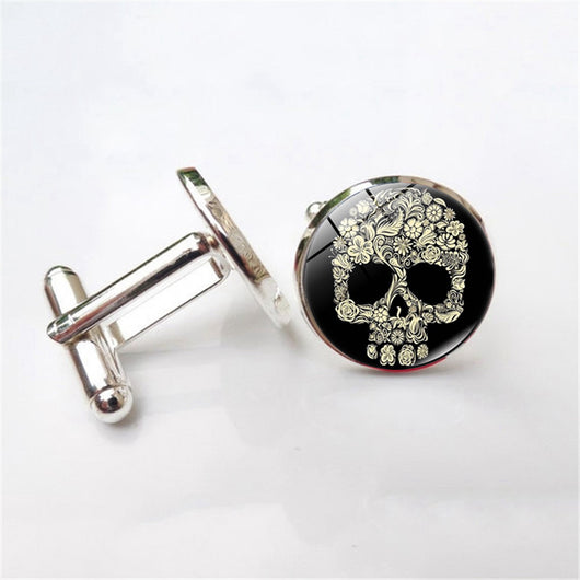 Gemelos Calavera Plateados en Aleación de Metal - Elegancia Atrevida para Hombre - Image 5